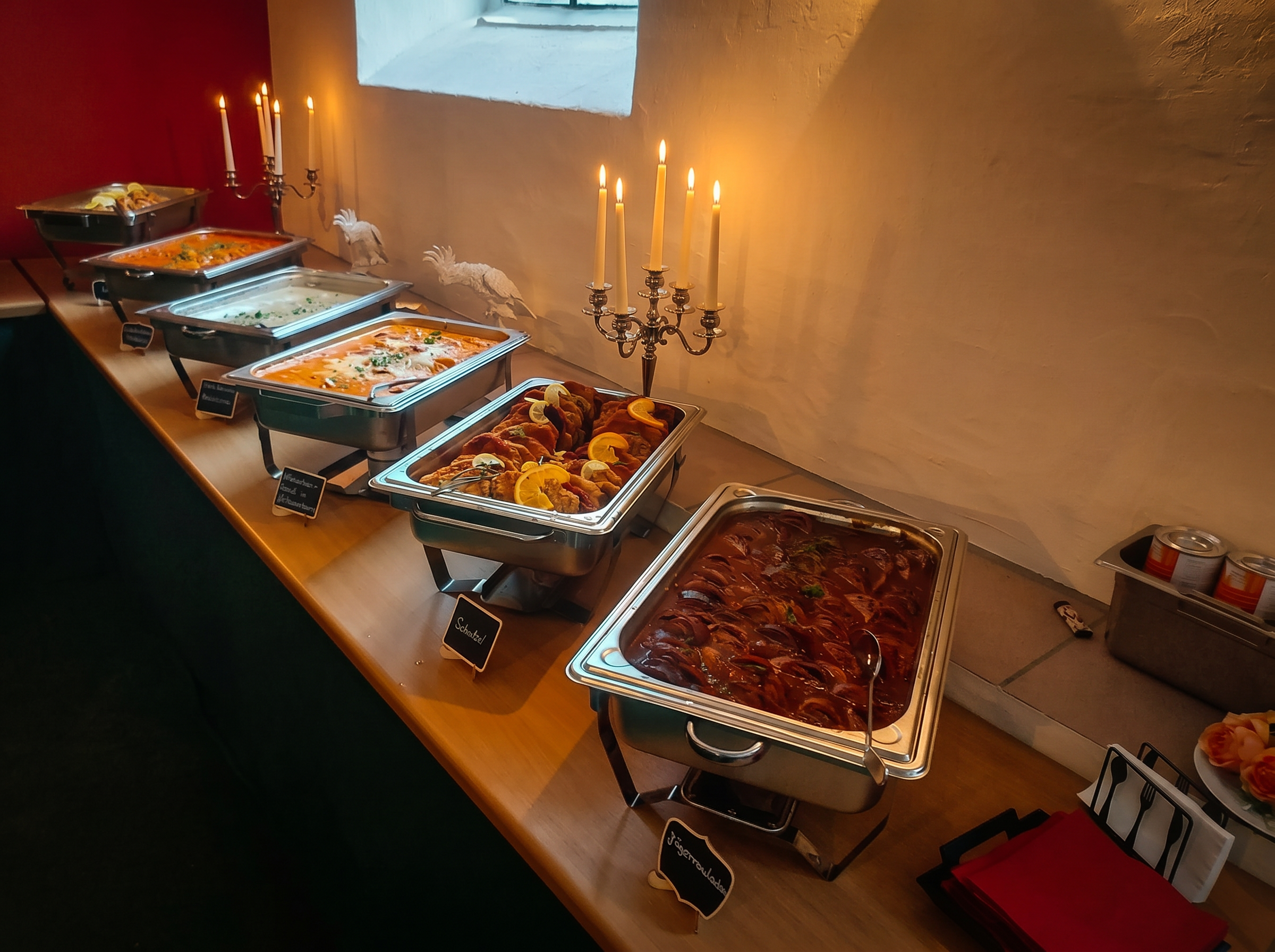 Elegantes Buffet vom Pub Loburg